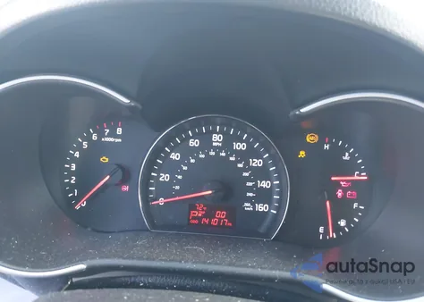 2014 Kia Sorento Lx z USA, uszkodzony, nr VIN 5XYKTCA67EG538426